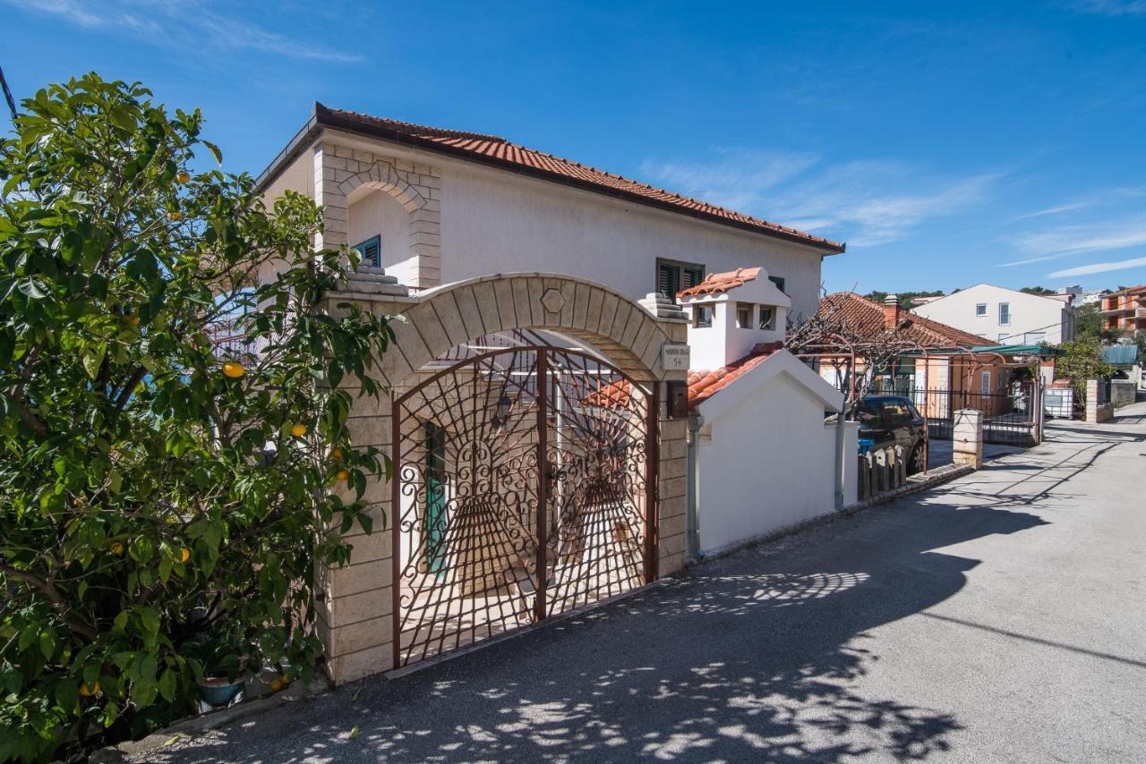 Apartman Josipa Trogir Buitenkant foto