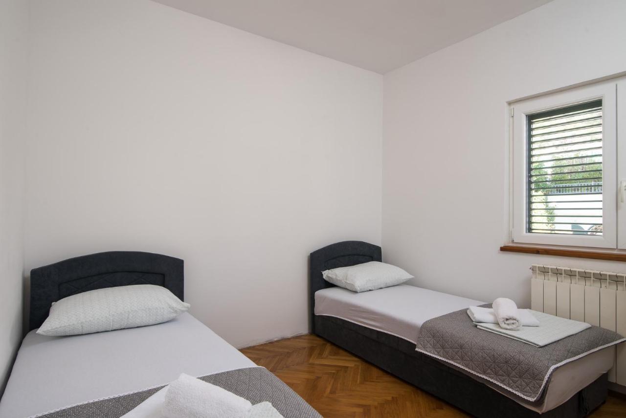 Apartman Josipa Trogir Buitenkant foto